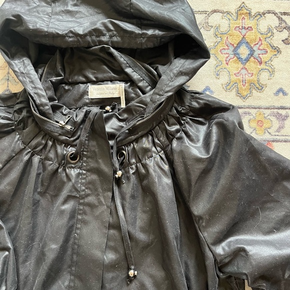 Venezia Black Utility Jacket with Hood - Picture 2 of 4